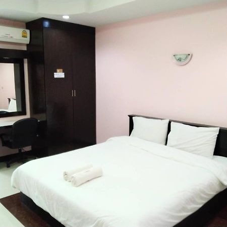 Oyo 75399 Choktipparat Place Udon Thani Ngoại thất bức ảnh
