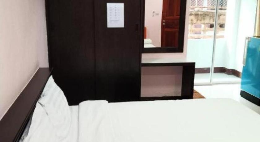 Oyo 75399 Choktipparat Place Udon Thani Ngoại thất bức ảnh