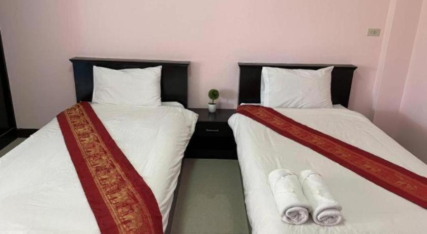 Oyo 75399 Choktipparat Place Udon Thani Ngoại thất bức ảnh